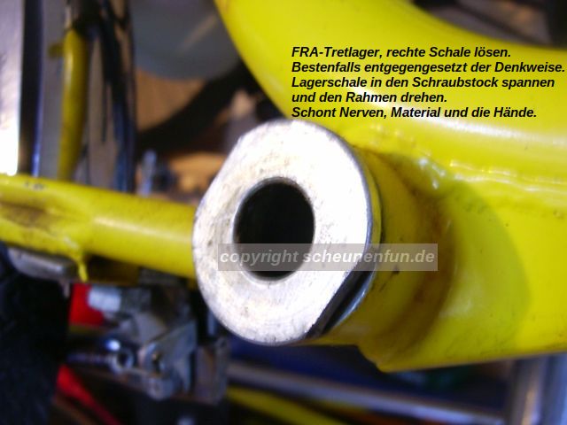 peugeot-fra-tretlager-loesen-der-rechten-lagerschale