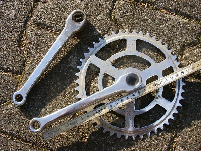kettenradgarnitur-thompson-vierkant-lagerware.jpg