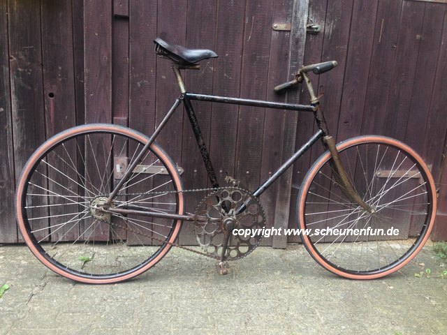 bahnrenner-abfallendes-oberrohr-vermutlich-mars-um1905