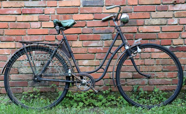 panther-bj30er-jahr-damenfahrrad-28zoll-wulst