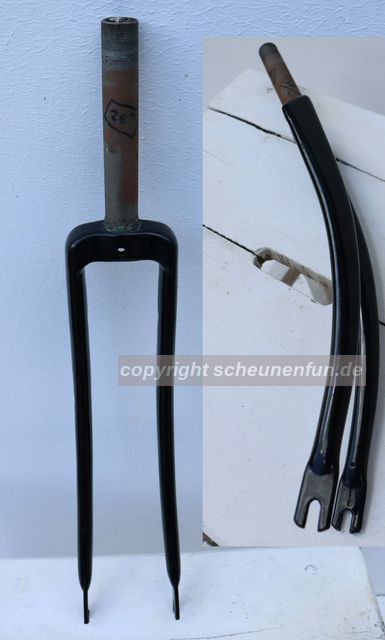 pulverbeschichtete-schwarze-alte-fahrradgabel-26zoll
