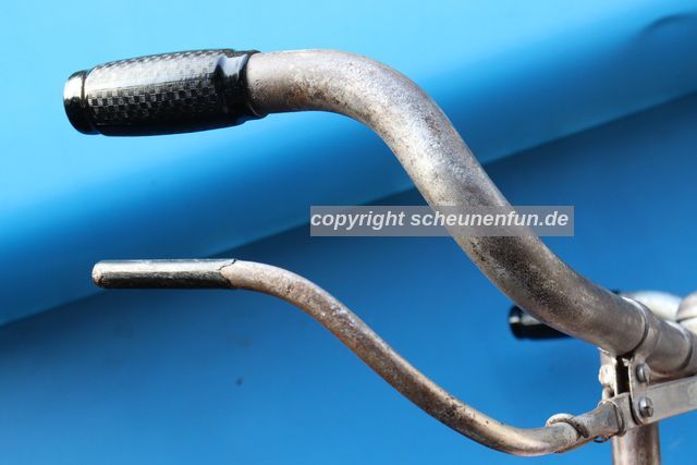 30er-jahre-lenker-getuencht-englischform-detail-seitenansicht
