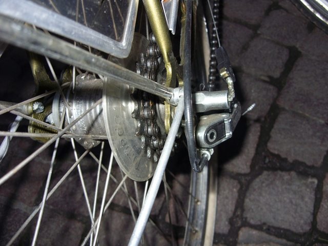 Torpedo 2 x Dreigang Bauer-Fahrrad
