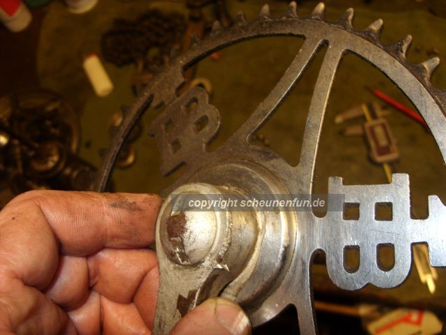 TavernaTretlager, Oldtimer FahrradLaden, Tretlager